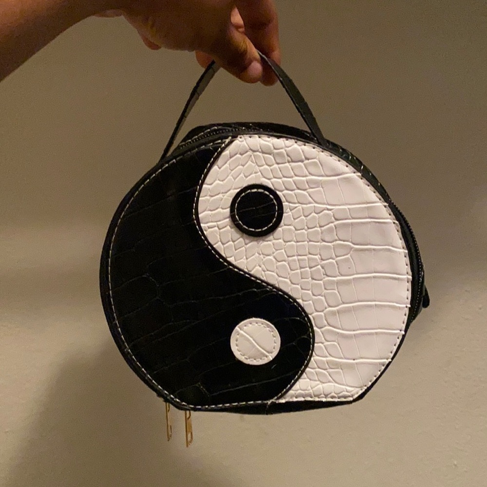 Yin & Yang Circle Bag